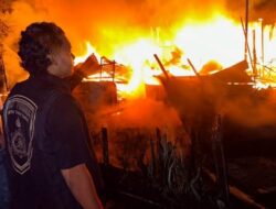Tiga Rumah Kayu Terbakar di Selatpanjang, Lansia Sakit Selamat dari Maut