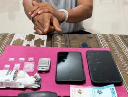 Pria Paruh Baya Ditangkap di Bathin Solapan, Polisi Sita 6 Paket Sabu