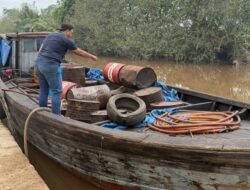 Polda Riau Ungkap Ribuan Liter BBM Ilegal di Pelalawan dan Inhil, Tiga Pelaku Diamankan